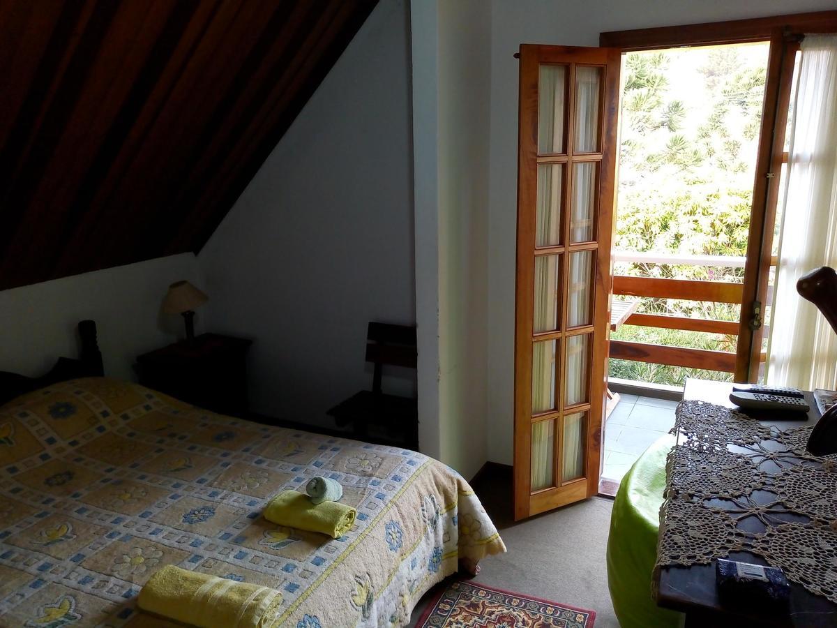 Casa Flor De Liz Villa Campos do Jordão Екстериор снимка